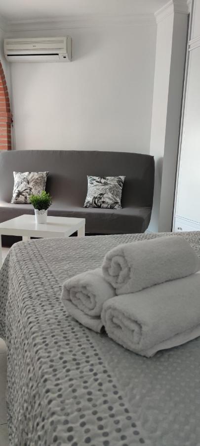 Estudio Torrox Playa- Vistas Al Mar Y Piscina 外观 照片