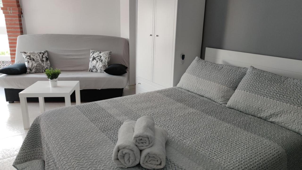Estudio Torrox Playa- Vistas Al Mar Y Piscina 外观 照片